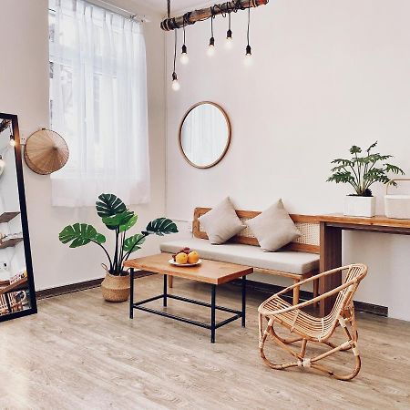 Vevy House - Homestay In Town Da Nang Exteriör bild